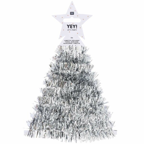 eine metallisch Silber glänzende Girlande ist wie ein Tannenbaum um Verpackung gewickelt